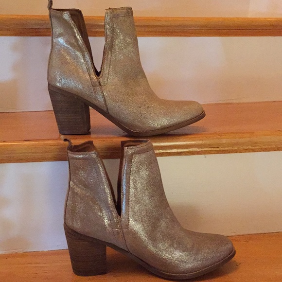 diba true later on bootie